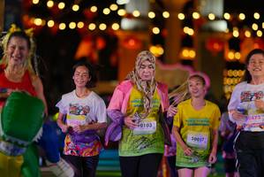 BIB: 90905, 0103, 50057, 50473
                            <button type="button" onclick="openModal(21770091)" class="btn btn-primary btn-sm float-right btn-popup" data-toggle="modal" data-target=".modal-high-quality">
                        <i class="fas fa-shopping-cart"></i> Add to Cart
                    </button>
                                            <button type="button" onclick="isThisMe(21770091, true)" class="btn btn-success btn-sm float-right btn-popup btn-isme hidden" data-toggle="tooltip" data-placement="bottom" title="นี่คือรูปของคุณใช่ไหม คลิกที่นี่เพื่อเอาเข้าอัลบั้ม">
                        <i class="fas fa-plus"></i> Add to album
                    </button>
                    <button type="button" onclick="isThisMe(21770091, false)" class="btn btn-warning btn-sm float-right btn-popup btn-isnotme hidden">
                        <i class="fas fa-ban"></i> Remove from album
                    </button>